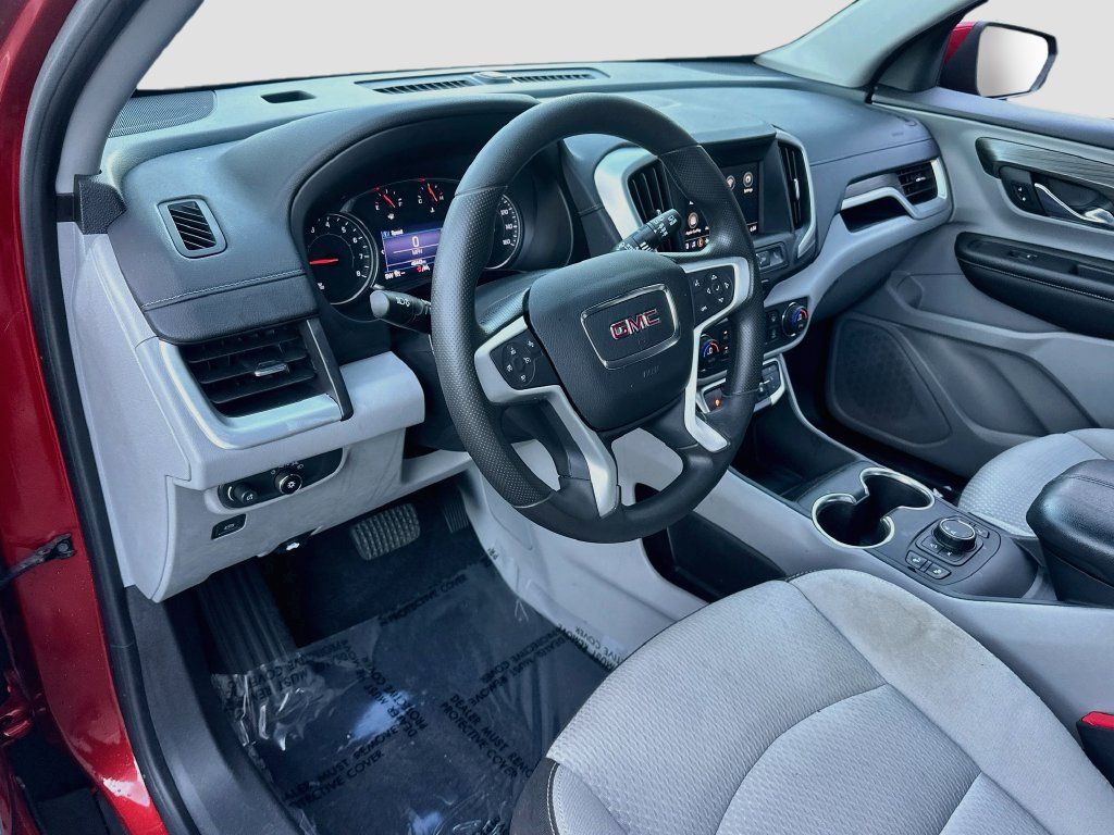 Used 2022 GMC Terrain SLE w/ Driver Convenience Package FWD image 9