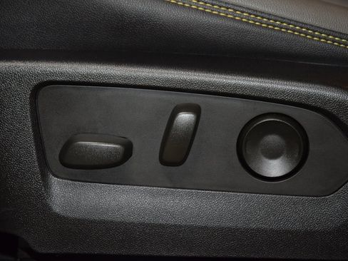 Used 2023 Chevrolet Colorado ZR2 w/ ZR2 Convenience Package III image 45