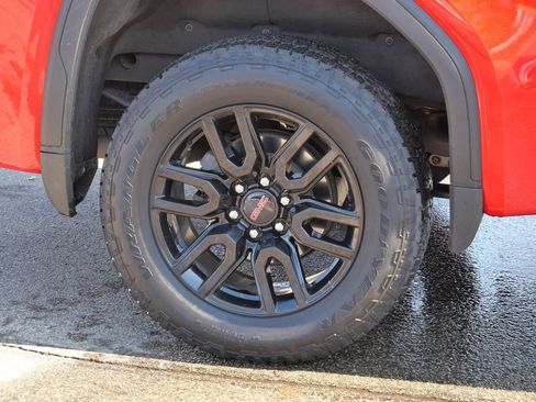 Used 2023 GMC Sierra 1500 Elevation AWD/4WD image 12