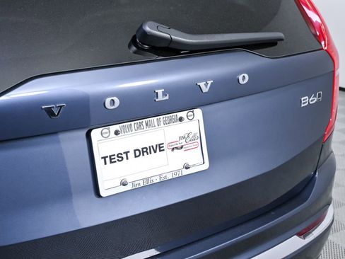 Certified 2023 Volvo XC90 B6 Ultimate AWD/4WD image 39