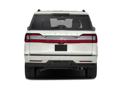 Used 2019 Lincoln Navigator Reserve AWD/4WD image 5