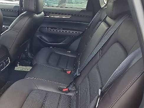 Used 2023 MAZDA CX-5 Signature AWD/4WD image 8