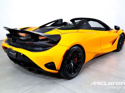 New 2027 McLaren 750S Spider RWD image 10