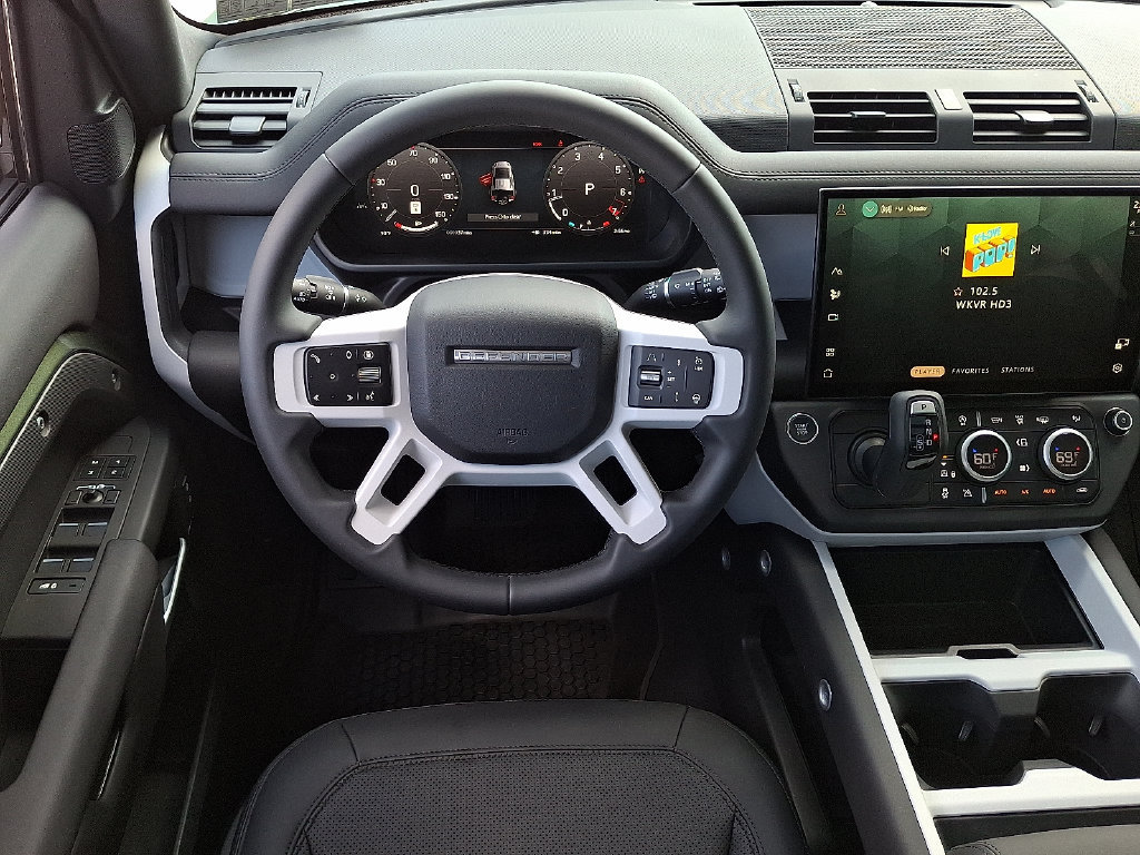 New 2026 Land Rover Defender 110 S AWD/4WD image 7