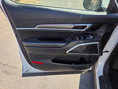 Used 2020 Kia Telluride LX FWD image 8