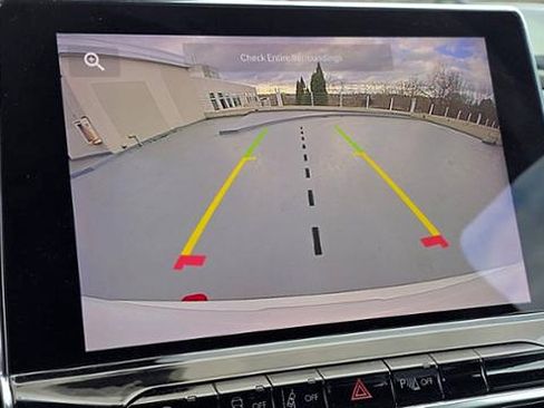 Used 2022 Jeep Compass Trailhawk image 30