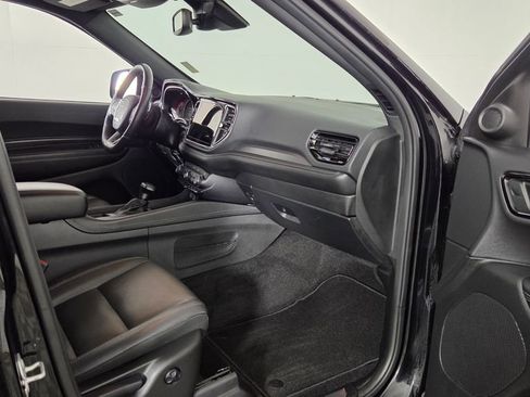 Used 2022 Dodge Durango GT image 39