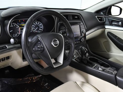 Used 2019 Nissan Maxima 3.5 SL w/ Floor Mat Group image 20