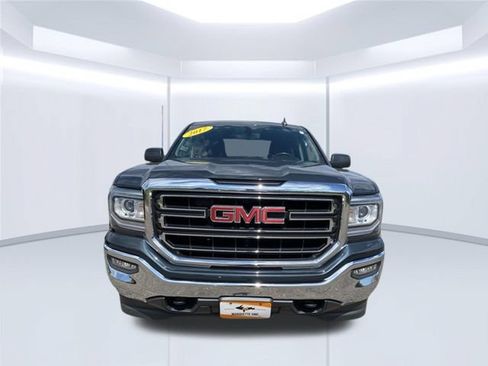 Used 2017 GMC Sierra 1500 SLE w/ SLE Value Package AWD/4WD image 13