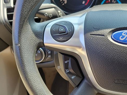 Used 2016 Ford Escape SE FWD image 21