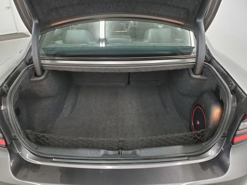 Used 2017 Dodge Charger SXT w/ AWD Premium Group image 23