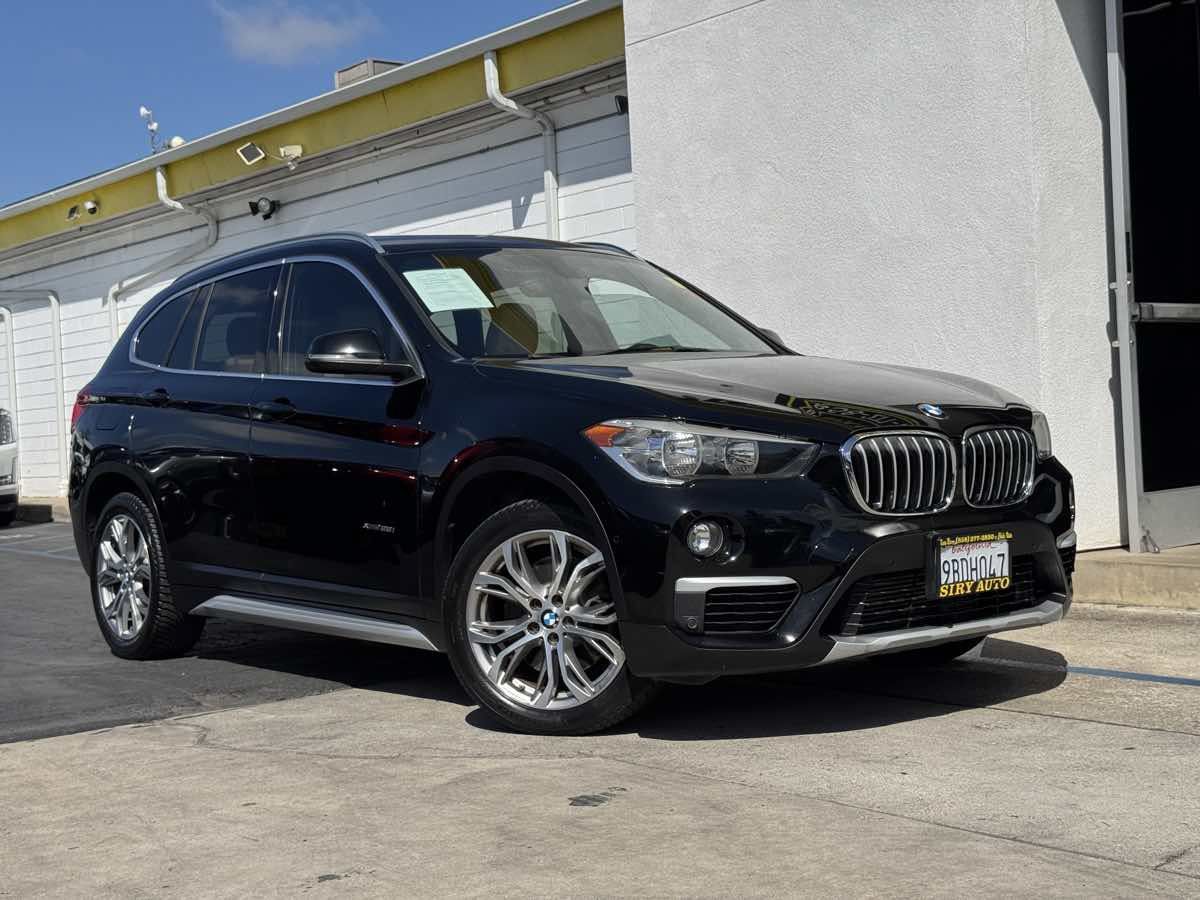Used 2017 BMW X1 xDrive28i AWD/4WD image 2