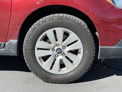 Used 2015 Subaru Outback 2.5i Premium AWD/4WD image 22