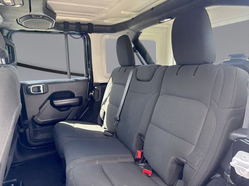 Used 2020 Jeep Wrangler Unlimited Sport S AWD/4WD image 30