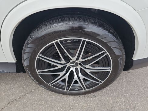 Certified 2026 Mercedes-Benz GLC 43 AMG 4MATIC image 36