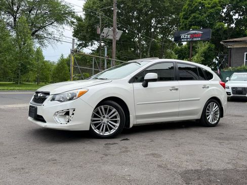 Used 2014 Subaru Impreza 2.0i Limited AWD/4WD image 5