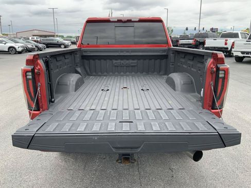 Used 2025 GMC Sierra 2500 AT4 w/ AT4 Premium Plus Package AWD/4WD image 10
