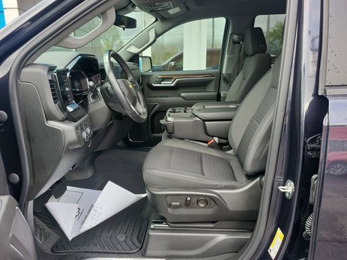 Used 2022 Chevrolet Silverado 1500 LT image 5