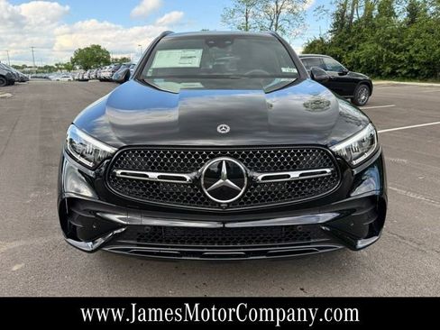New 2026 Mercedes-Benz GLC 300 4MATIC image 2