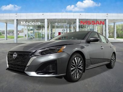 New 2026 Nissan Altima 2.5 SV