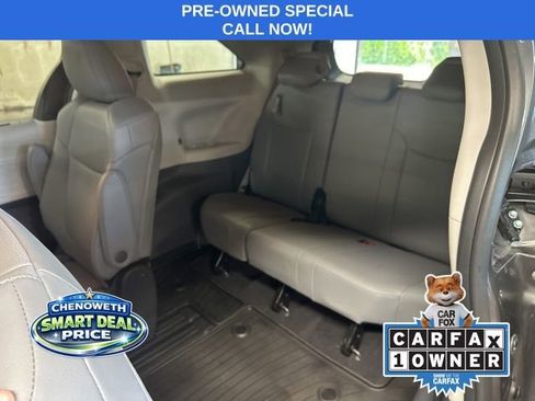 Used 2023 Toyota Sienna XLE image 19