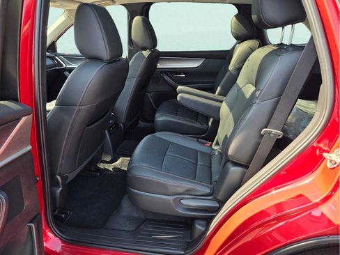 Certified 2025 MAZDA CX-90 Plug-In Hybrid w/Premium Sport AWD/4WD image 13
