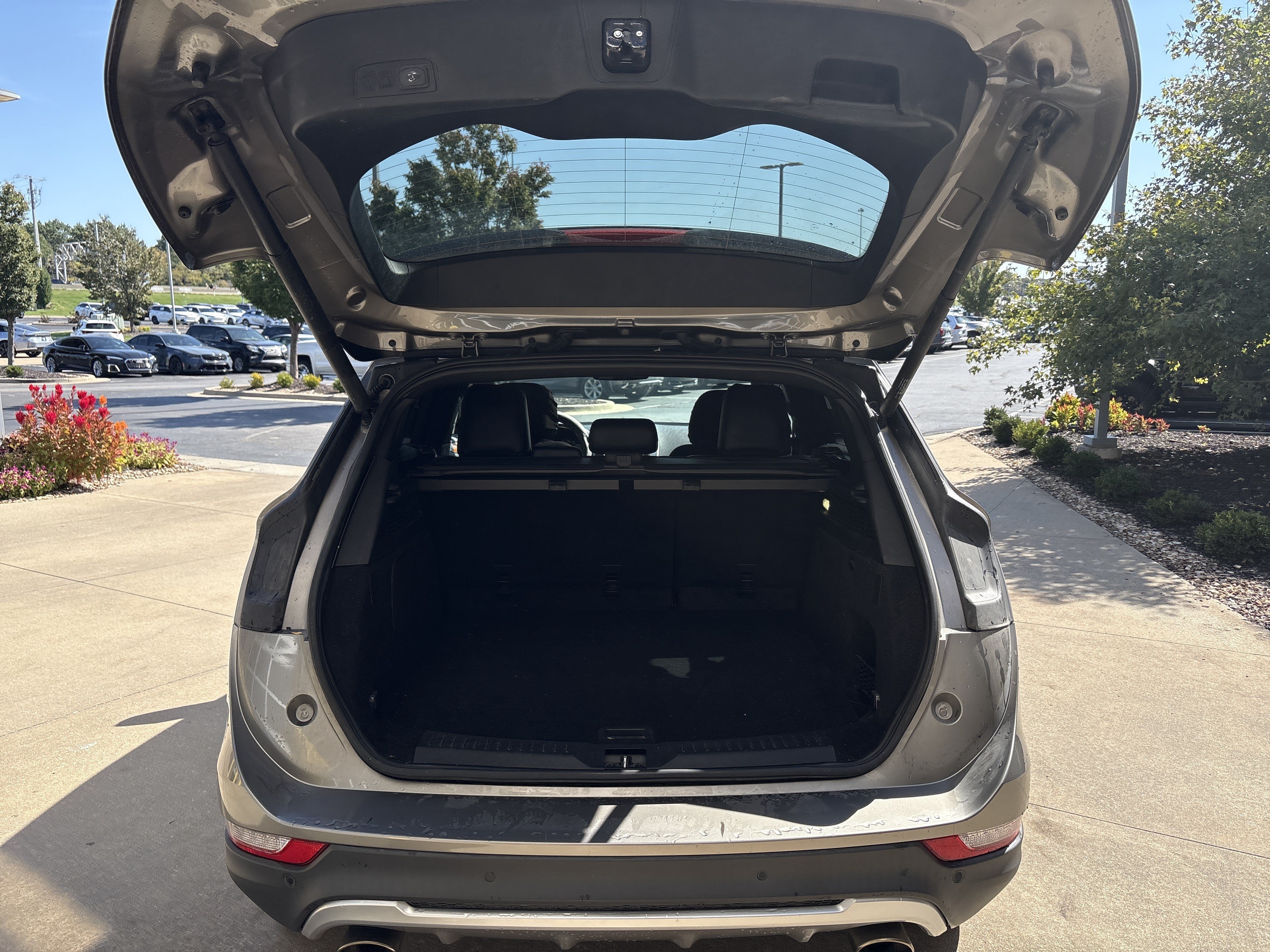 Used 2017 Lincoln MKC Reserve AWD/4WD image 32