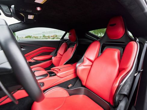 Used 2023 Aston Martin V12 Vantage image 48