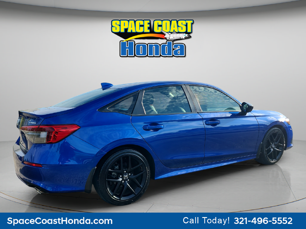 Used 2024 Honda Civic Sport image 3