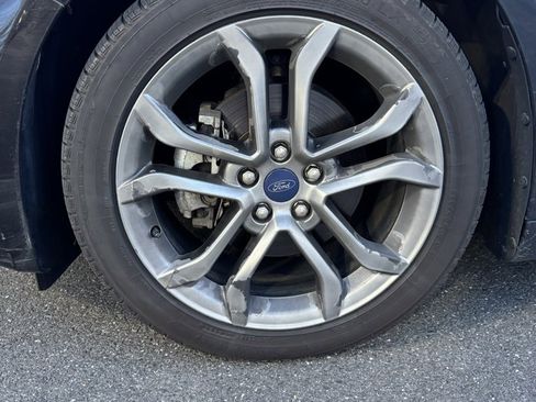 Used 2020 Ford Fusion Titanium image 9