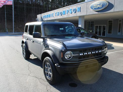 Used 2025 Ford Bronco Big Bend image 1