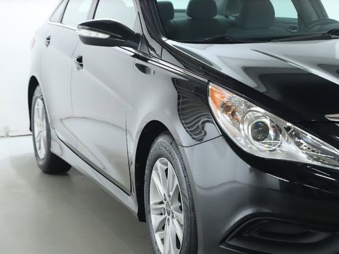 Used 2014 Hyundai Sonata GLS w/ Popular Equipment Group 2 image 9