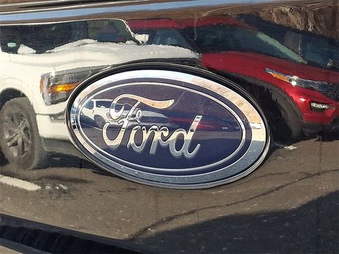 Used 2016 Ford F150 XLT w/ Equipment Group 301A Mid image 30