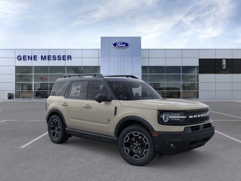 New 2025 Ford Bronco Sport Outer Banks w/ Outer Banks Tech Package+ AWD/4WD image 29