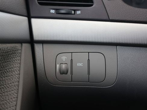 Used 2010 Hyundai Sonata GLS FWD image 37