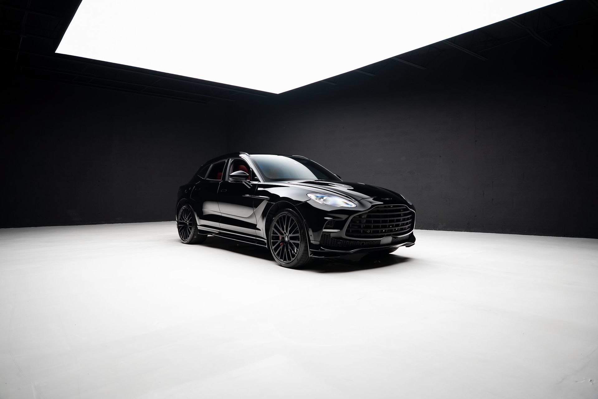 Used 2023 Aston Martin DBX 707 AWD/4WD image 87