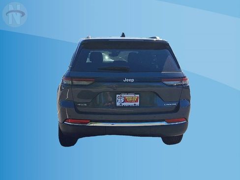 Used 2024 Jeep Grand Cherokee Laredo w/ Luxury Tech Group I AWD/4WD image 7