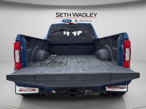 Used 2022 Ford F350 Platinum image 17