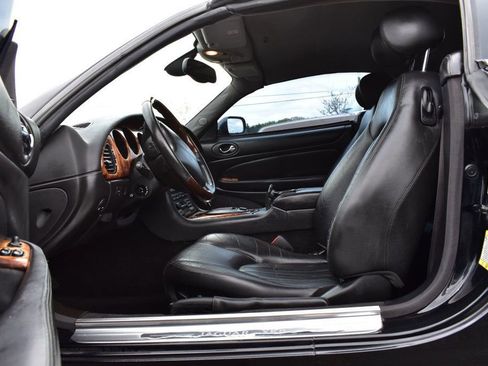 Used 2002 Jaguar XK8 Convertible RWD image 31