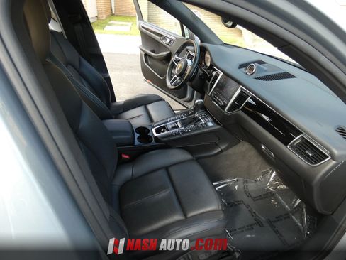Used 2017 Porsche Macan S AWD/4WD image 25