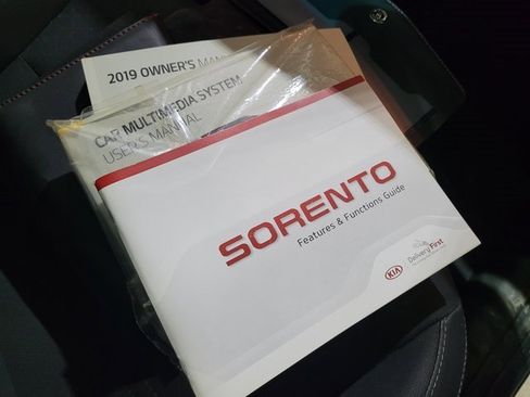 Used 2019 Kia Sorento L image 51