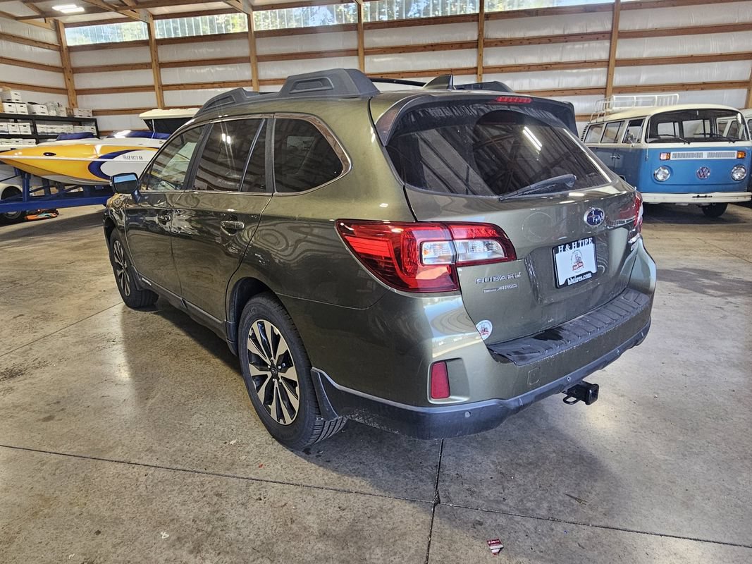 Used 2017 Subaru Outback 2.5i Limited AWD/4WD image 6