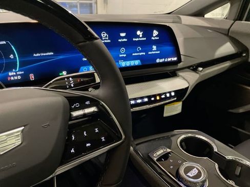 New 2026 Cadillac Optiq Sport 2 RWD image 18