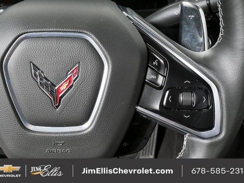 Used 2023 Chevrolet Corvette Stingray w/ Z51 Performance Package image 12