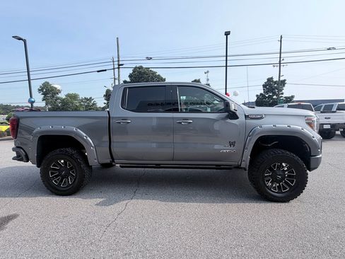 Used 2021 GMC Sierra 1500 AT4 w/ AT4 Premium Package AWD/4WD image 4