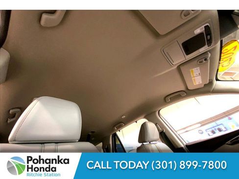 Used 2025 Honda Pilot EX-L image 28