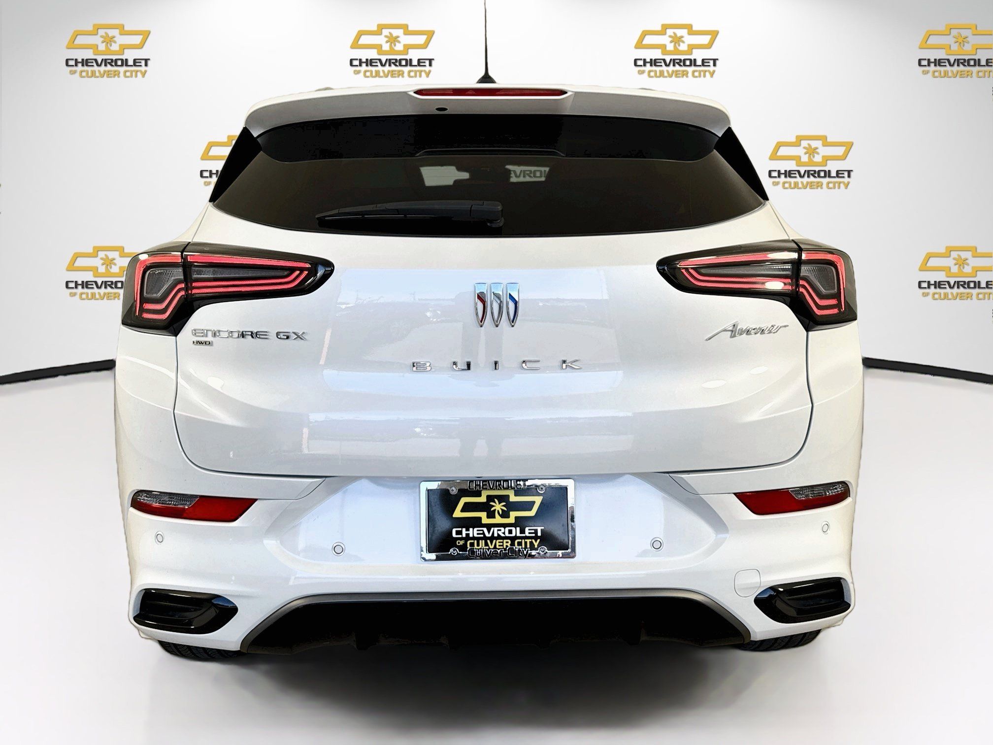 Used 2024 Buick Encore GX Avenir w/ Avenir Convenience Package AWD/4WD image 7