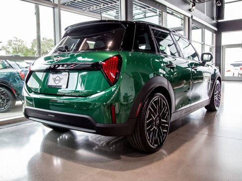 New 2026 MINI Cooper S FWD image 3