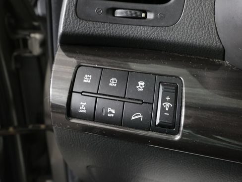Used 2011 Kia Sorento LX w/ Convenience Pkg AWD/4WD image 32