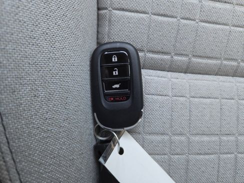 New 2026 Honda HR-V LX image 30